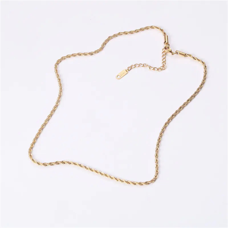 Collar de Cadena Retorcida Clásica